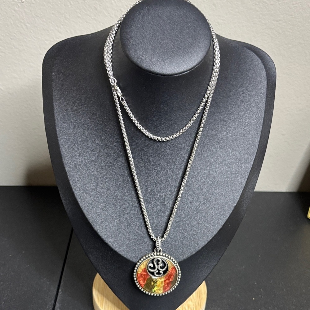Kenneth Cole Vintage Enamel Pendant Long Box Chain Necklace